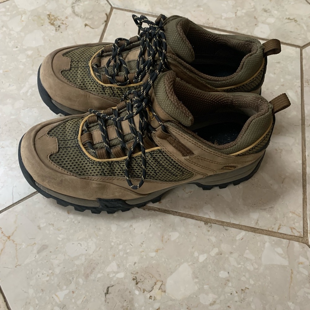 Teva Womens Size 9 Vibram sole Lace-up Hiking Shoe. - Picture 3 of 5